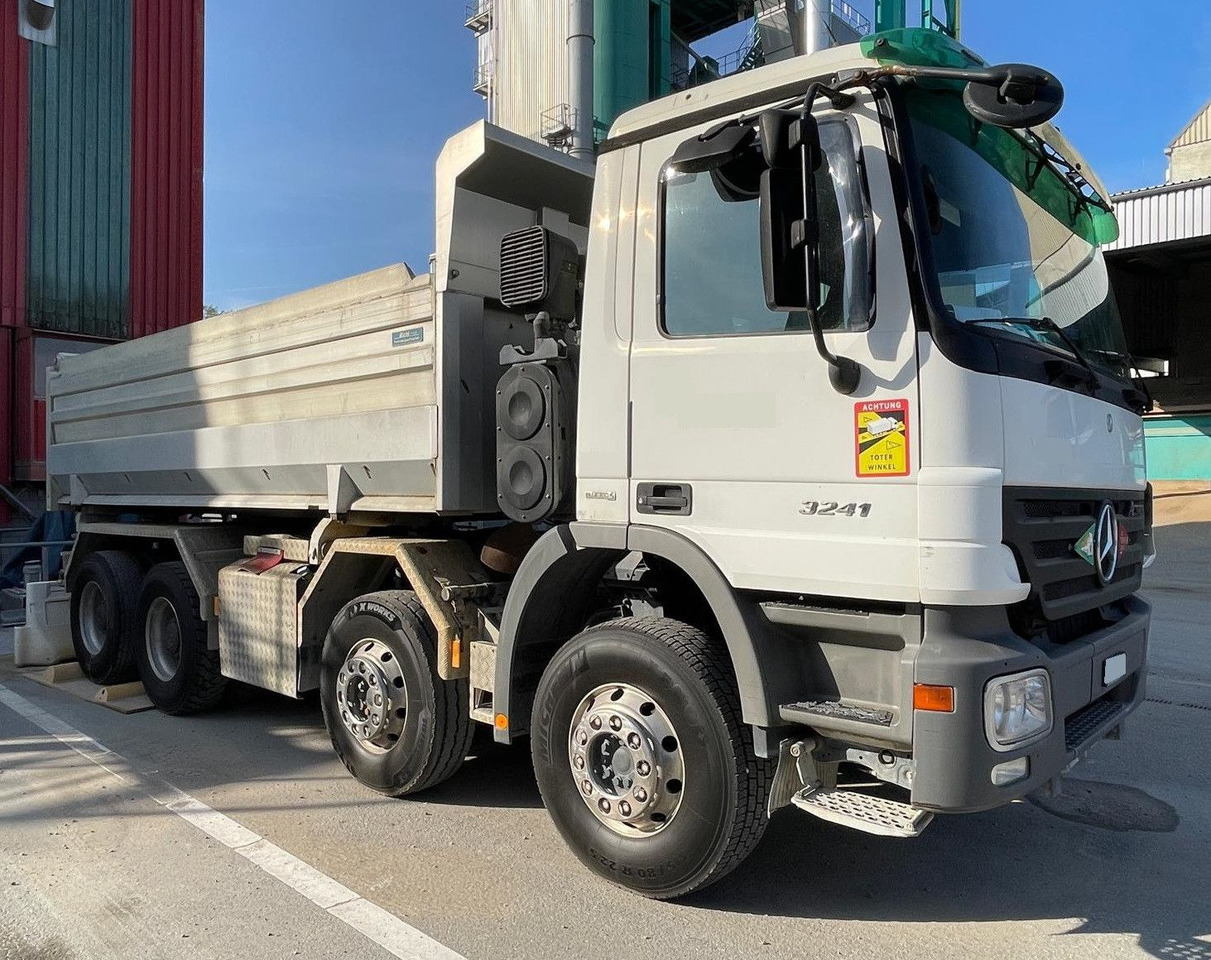 Mercedes-Benz Actros 3241 8x4,E5,Wechselsystem Mischer/Kipper - Betonmixer: afbeelding 2 Mercedes-Benz Actros 3241 8x4,E5,Wechselsystem Mischer/Kipper - Betonmixer: afbeelding 2