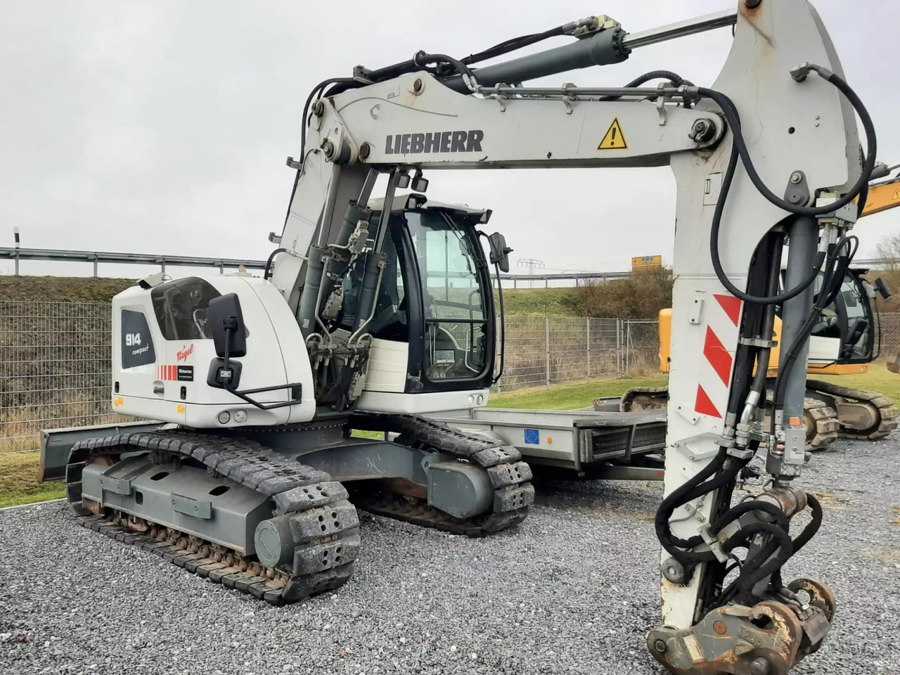 2015 Liebherr R 914Compact - Rupsgraafmachine: afbeelding 1 2015 Liebherr R 914Compact - Rupsgraafmachine: afbeelding 1