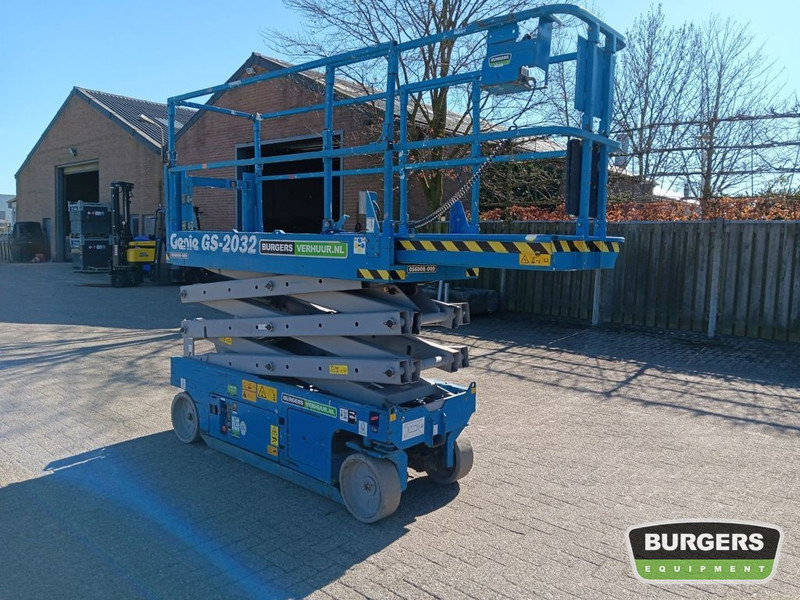 Genie GS2032 - Schaarlift: afbeelding 4 Genie GS2032 - Schaarlift: afbeelding 4