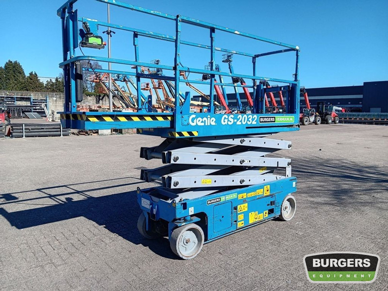Genie GS2032 - Schaarlift: afbeelding 3 Genie GS2032 - Schaarlift: afbeelding 3