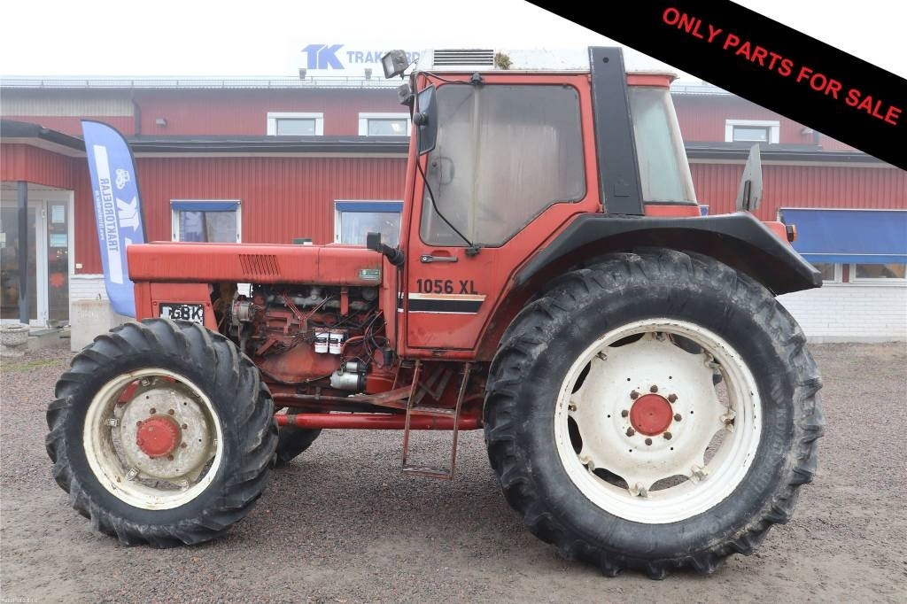 Case IH 1056 XL Dismantled. Only spare parts - Tractor: afbeelding 1 Case IH 1056 XL Dismantled. Only spare parts - Tractor: afbeelding 1