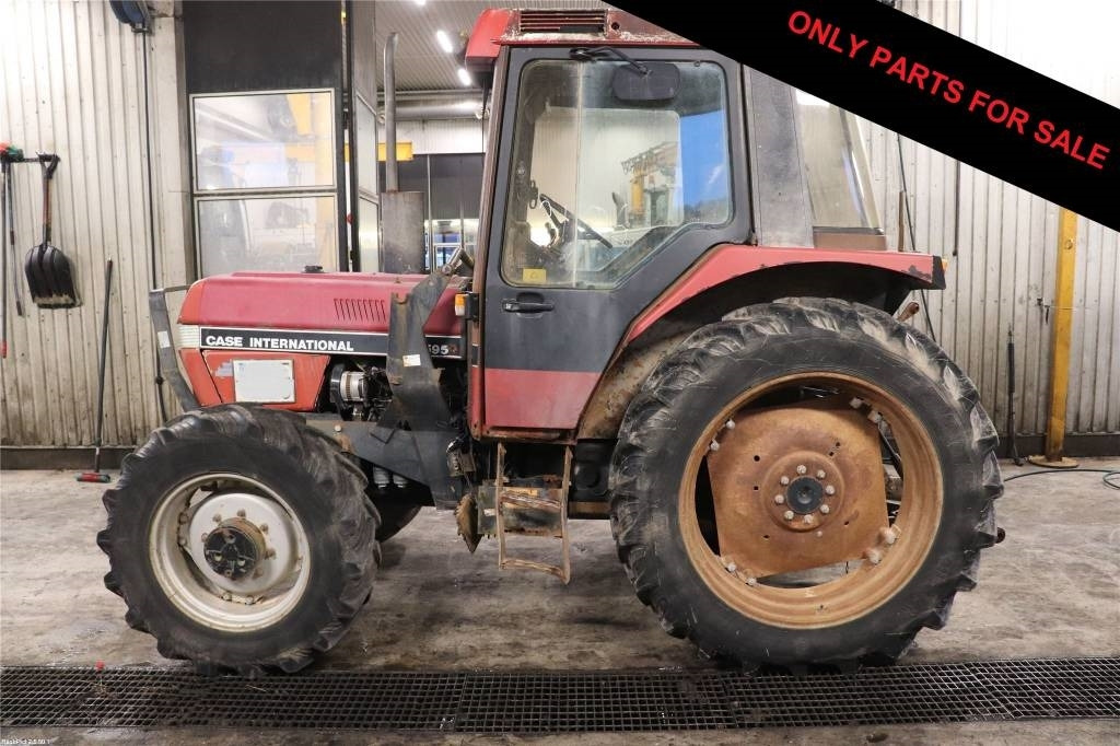 Case IH 595 XL Dismantled: only spare parts - Tractor: afbeelding 1 Case IH 595 XL Dismantled: only spare parts - Tractor: afbeelding 1