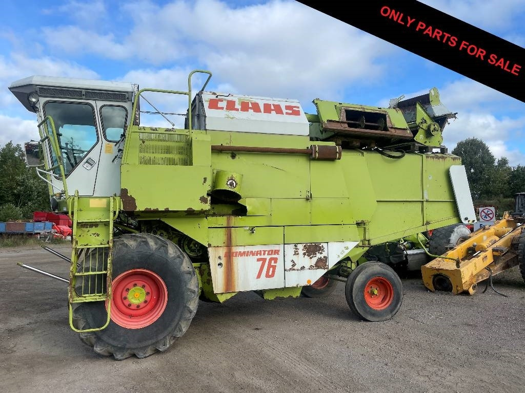 Claas Dominator 76 dismantled: only spare parts - Maaidorser: afbeelding 1 Claas Dominator 76 dismantled: only spare parts - Maaidorser: afbeelding 1