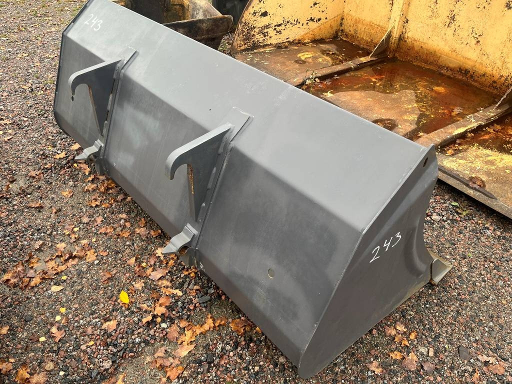 Grusskopa Jordskopa Trima SMS fäste - Voorladerbak: afbeelding 1 Grusskopa Jordskopa Trima SMS fäste - Voorladerbak: afbeelding 1