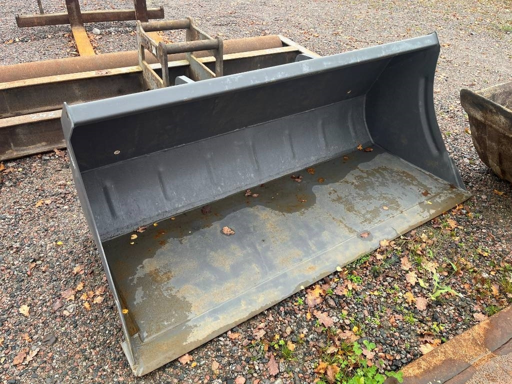 Grusskopa Jordskopa Trima SMS fäste - Voorladerbak: afbeelding 2 Grusskopa Jordskopa Trima SMS fäste - Voorladerbak: afbeelding 2