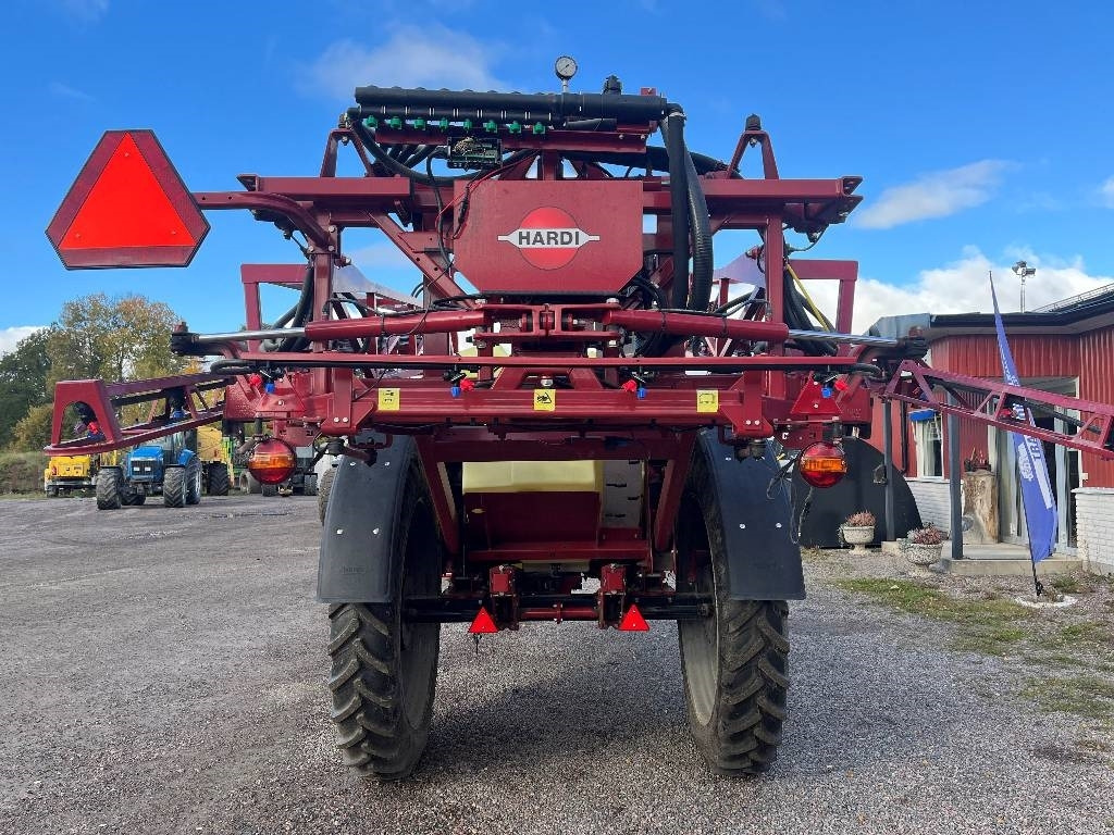 Hardi Navigator 3000 Dismantled: only spare parts - Getrokken veldspuit: afbeelding 5 Hardi Navigator 3000 Dismantled: only spare parts - Getrokken veldspuit: afbeelding 5