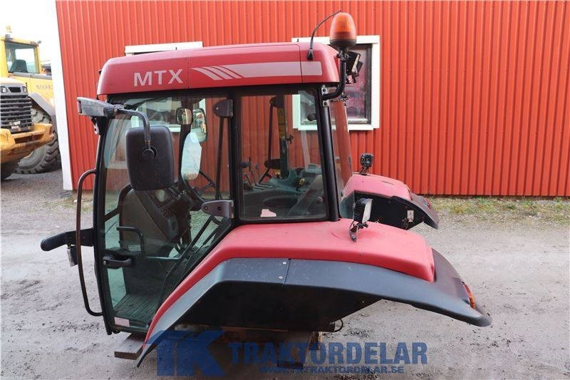 McCormick MTX 185 - Cabine voor Landbouwmachine: afbeelding 4 McCormick MTX 185 - Cabine voor Landbouwmachine: afbeelding 4