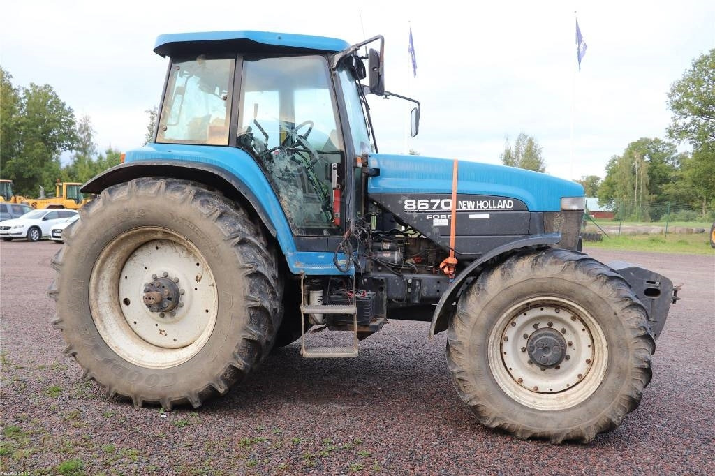New Holland 8670 Dismantled: only spare parts - Tractor: afbeelding 2 New Holland 8670 Dismantled: only spare parts - Tractor: afbeelding 2