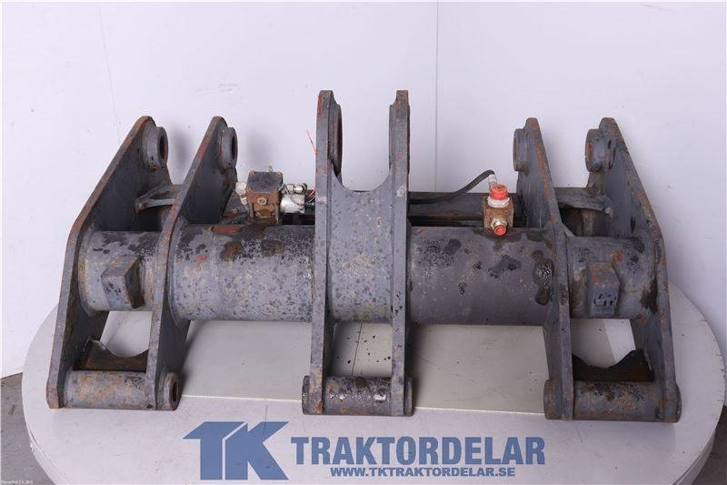 Redskapsfäste / Quickhitch CAT 966 - Snelwissel voor Bouwmachine: afbeelding 1 Redskapsfäste / Quickhitch CAT 966 - Snelwissel voor Bouwmachine: afbeelding 1