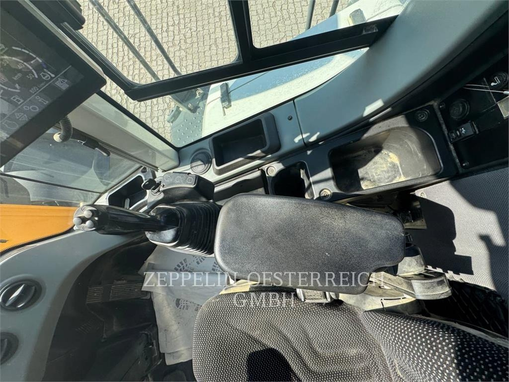 Wiellader Liebherr L586: afbeelding 15