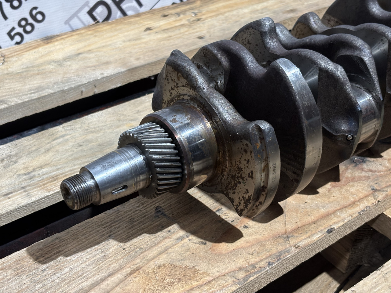 CAT CATERPILLAR Wał korbowy 3024C C2.2 308-1852 3081852 - Krukas voor Landbouwmachine: afbeelding 3 CAT CATERPILLAR Wał korbowy 3024C C2.2 308-1852 3081852 - Krukas voor Landbouwmachine: afbeelding 3