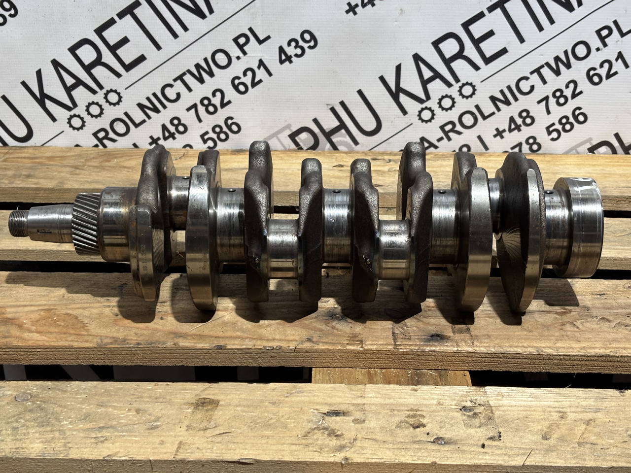 CAT CATERPILLAR Wał korbowy 3024C C2.2 308-1852 3081852 - Krukas voor Landbouwmachine: afbeelding 1 CAT CATERPILLAR Wał korbowy 3024C C2.2 308-1852 3081852 - Krukas voor Landbouwmachine: afbeelding 1