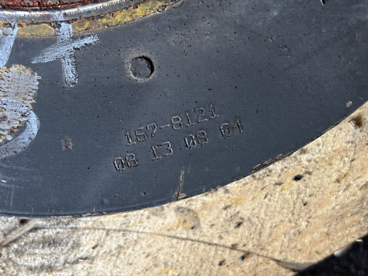 CAT Caterpillar C9 167-8121 Tłumik drgań wału korbowego 1678121 - Krukas voor Landbouwmachine: afbeelding 2 CAT Caterpillar C9 167-8121 Tłumik drgań wału korbowego 1678121 - Krukas voor Landbouwmachine: afbeelding 2