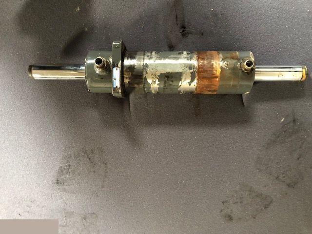 Carraro Siłownik Skrętu - Hydraulische cilinder voor Landbouwmachine: afbeelding 2 Carraro Siłownik Skrętu - Hydraulische cilinder voor Landbouwmachine: afbeelding 2