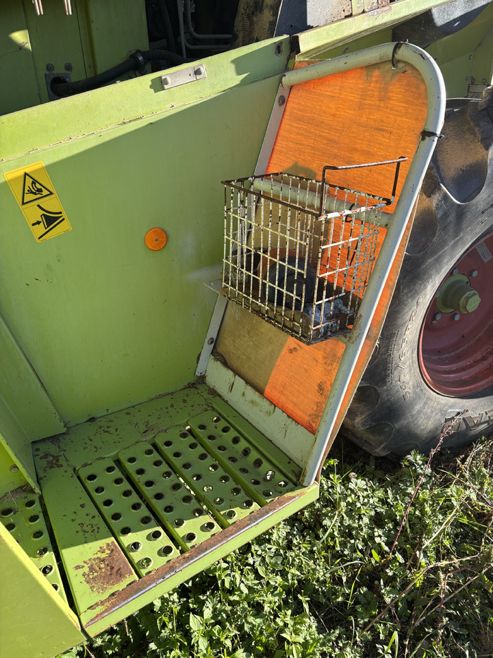Claas Jaguar 800 820 840 860 880 Rama Tylnia Przednia Dźwigar Kabiny Oś Napędowa - Frame/ Chassis voor Landbouwmachine: afbeelding 1 Claas Jaguar 800 820 840 860 880 Rama Tylnia Przednia Dźwigar Kabiny Oś Napędowa - Frame/ Chassis voor Landbouwmachine: afbeelding 1