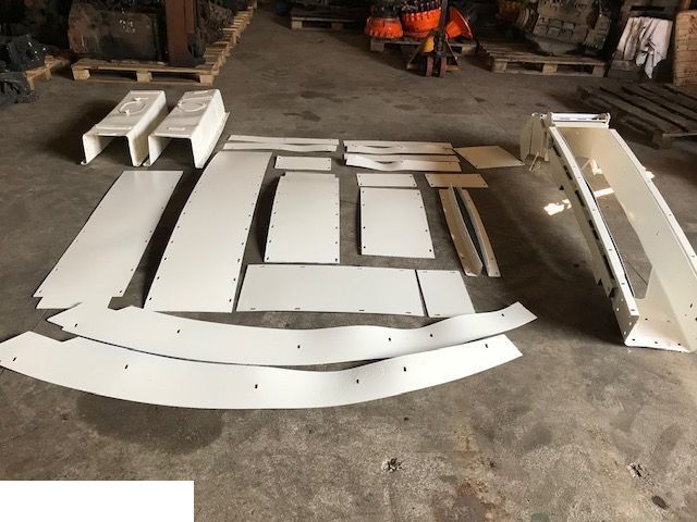 Carrosserie en exterieur voor Hakselaar Claas Jaguar 960 - Tunel / Rura Wyrzutu: afbeelding 6 Carrosserie en exterieur voor Hakselaar Claas Jaguar 960 - Tunel / Rura Wyrzutu: afbeelding 6