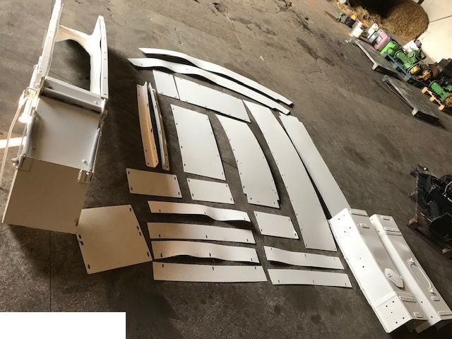 Carrosserie en exterieur voor Hakselaar Claas Jaguar 960 - Tunel / Rura Wyrzutu: afbeelding 8 Carrosserie en exterieur voor Hakselaar Claas Jaguar 960 - Tunel / Rura Wyrzutu: afbeelding 8