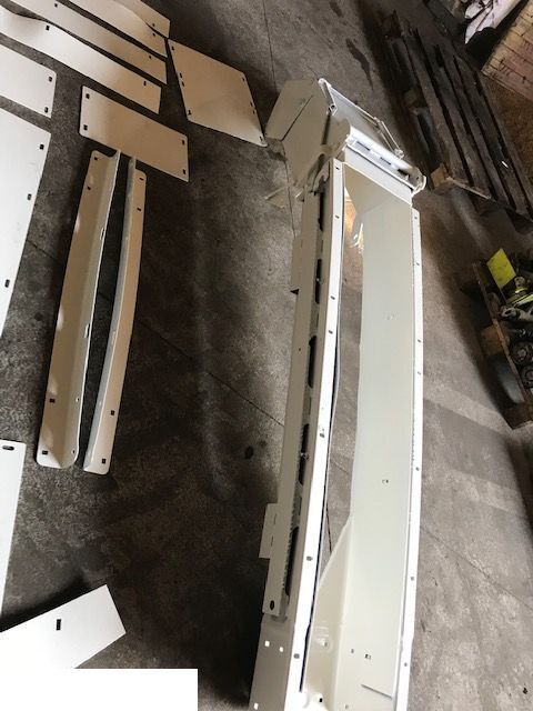 Carrosserie en exterieur voor Hakselaar Claas Jaguar 960 - Tunel / Rura Wyrzutu: afbeelding 9 Carrosserie en exterieur voor Hakselaar Claas Jaguar 960 - Tunel / Rura Wyrzutu: afbeelding 9