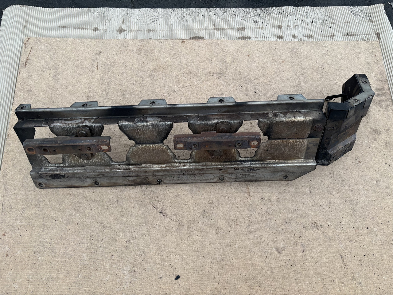 Claas Lexion 780 Izolacja Silnika Pokrywa Maska Obudowa Tylna 00 0781 205 0 0007812050 - Motorkap voor Maaidorser: afbeelding 1 Claas Lexion 780 Izolacja Silnika Pokrywa Maska Obudowa Tylna 00 0781 205 0 0007812050 - Motorkap voor Maaidorser: afbeelding 1