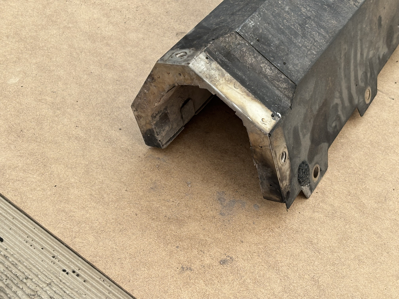 Claas Lexion 780 Obudowa Osłona Maska 00 0781 210 0 0007812100 - Motorkap voor Maaidorser: afbeelding 1 Claas Lexion 780 Obudowa Osłona Maska 00 0781 210 0 0007812100 - Motorkap voor Maaidorser: afbeelding 1