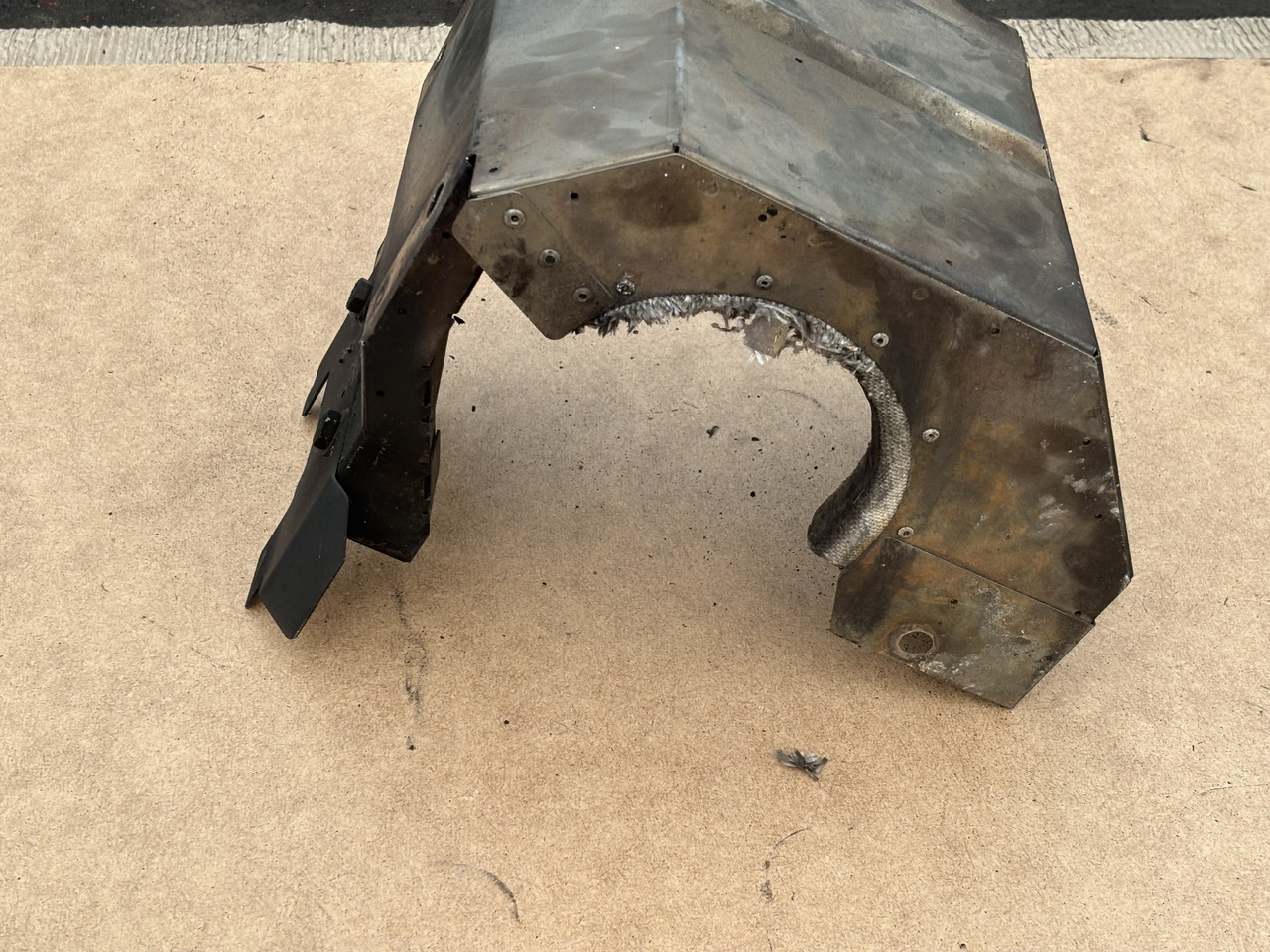 Claas Lexion 780 Osłona Obudowa Maska 00 0781 219 0 00 0781 226 0 0007812190 0007812260 - Motorkap voor Maaidorser: afbeelding 2 Claas Lexion 780 Osłona Obudowa Maska 00 0781 219 0 00 0781 226 0 0007812190 0007812260 - Motorkap voor Maaidorser: afbeelding 2