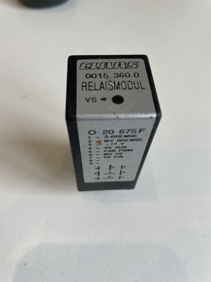 Claas Lexion - moduł przekaźnik 00153600 0153600 0153600 - Relais voor Landbouwmachine: afbeelding 1 Claas Lexion - moduł przekaźnik 00153600 0153600 0153600 - Relais voor Landbouwmachine: afbeelding 1