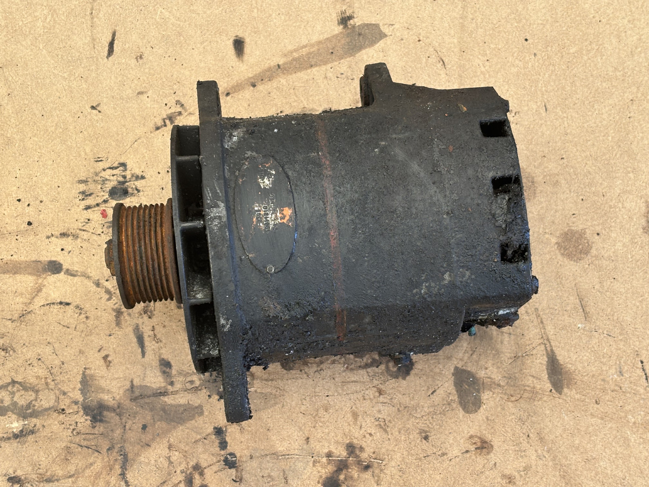 Cummins 8.3 6CT 6CTA 6CTAA Alternator 24V 75A USA REMY 19011210 - Dynamo voor Landbouwmachine: afbeelding 1 Cummins 8.3 6CT 6CTA 6CTAA Alternator 24V 75A USA REMY 19011210 - Dynamo voor Landbouwmachine: afbeelding 1