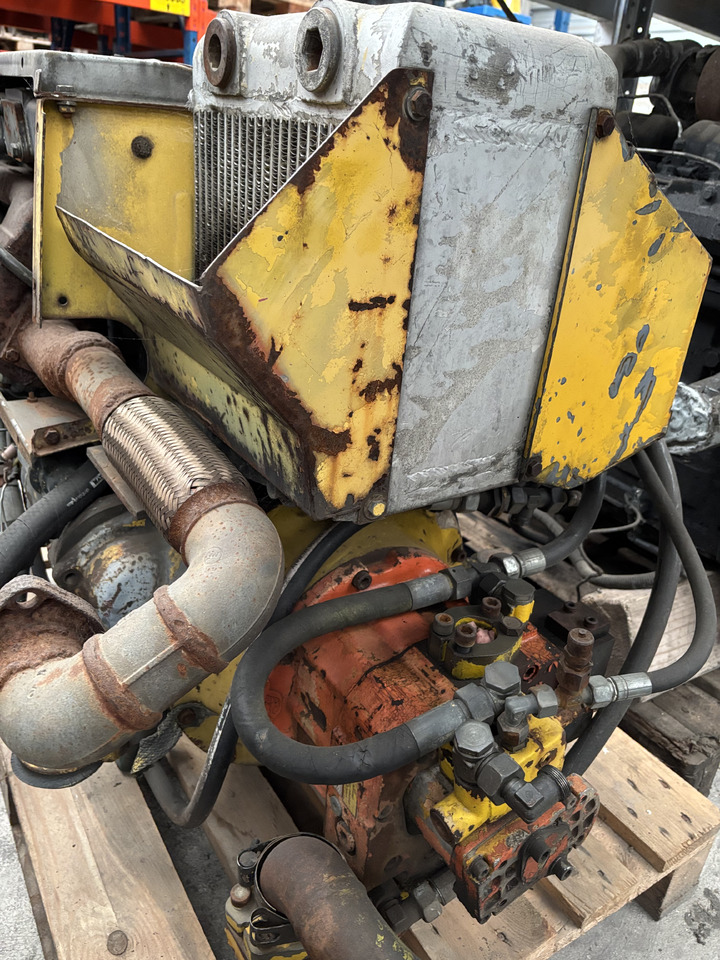 Deutz BF4L913 BF4L 913 Silnik Chłodzony Powietrzem Kompletny z Turbiną Chłodnicą - Motor voor Landbouwmachine: afbeelding 4 Deutz BF4L913 BF4L 913 Silnik Chłodzony Powietrzem Kompletny z Turbiną Chłodnicą - Motor voor Landbouwmachine: afbeelding 4