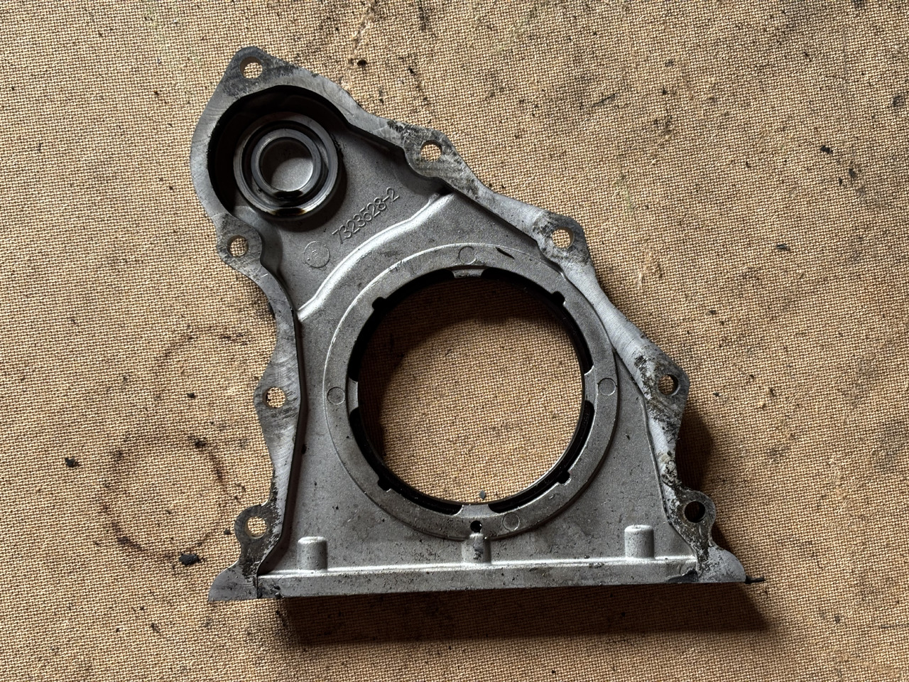 Deutz TD2011 D2011 D2011L04W Obudowa Silnika 04287141R 04287141 - Motor en onderdelen voor Landbouwmachine: afbeelding 2 Deutz TD2011 D2011 D2011L04W Obudowa Silnika 04287141R 04287141 - Motor en onderdelen voor Landbouwmachine: afbeelding 2