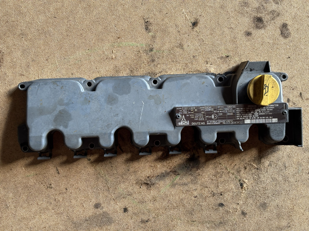 Deutz TD2011 D2011 D2011L04W Pokrywa Zaworów 04270207 - Motor en onderdelen: afbeelding 3 Deutz TD2011 D2011 D2011L04W Pokrywa Zaworów 04270207 - Motor en onderdelen: afbeelding 3