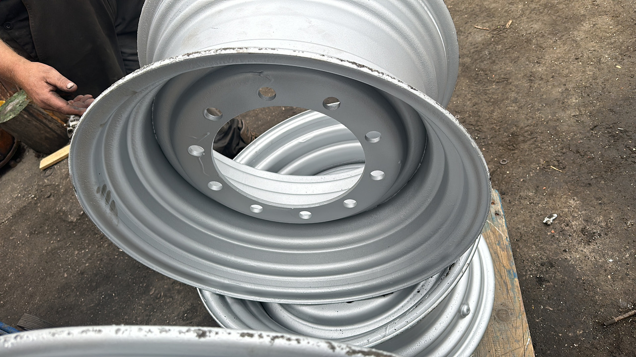 Felga 24 cale 10 szpilek 13 x 24 , DW13x24 - Velg voor Landbouwmachine: afbeelding 4 Felga 24 cale 10 szpilek 13 x 24 , DW13x24 - Velg voor Landbouwmachine: afbeelding 4