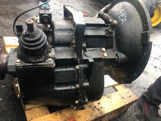 International Transmission 460 164 - Transmissie voor Landbouwmachine: afbeelding 5 International Transmission 460 164 - Transmissie voor Landbouwmachine: afbeelding 5