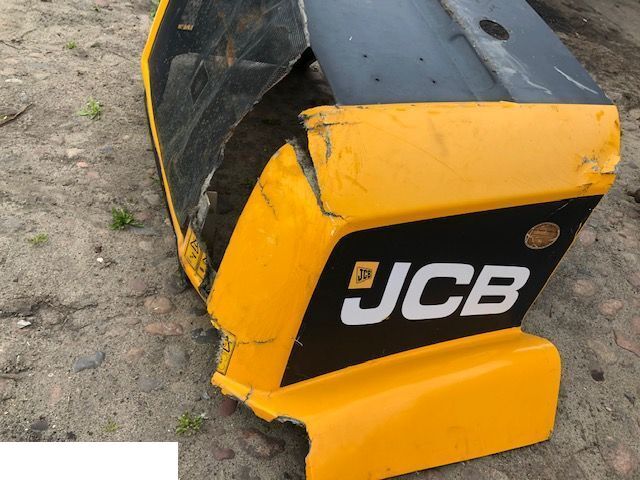JCB 320 - Klapa - Motorkap voor Landbouwmachine: afbeelding 2 JCB 320 - Klapa - Motorkap voor Landbouwmachine: afbeelding 2