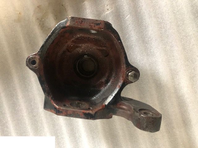 JLG - Zwrotnica - Carraro - Fusee voor Landbouwmachine: afbeelding 2 JLG - Zwrotnica - Carraro - Fusee voor Landbouwmachine: afbeelding 2