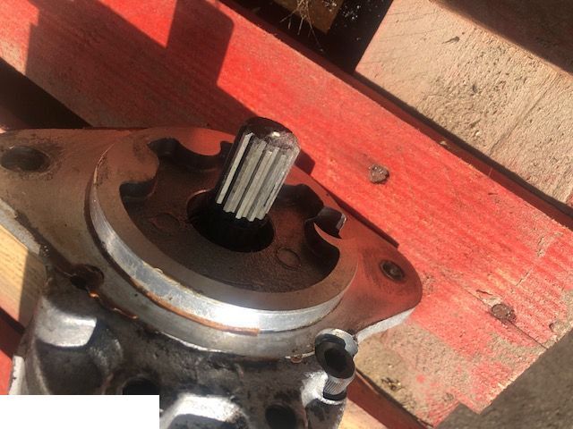 Jcb Fastrack - Pompa Hydrauliczna - Hydraulische pomp voor Landbouwmachine: afbeelding 2 Jcb Fastrack - Pompa Hydrauliczna - Hydraulische pomp voor Landbouwmachine: afbeelding 2