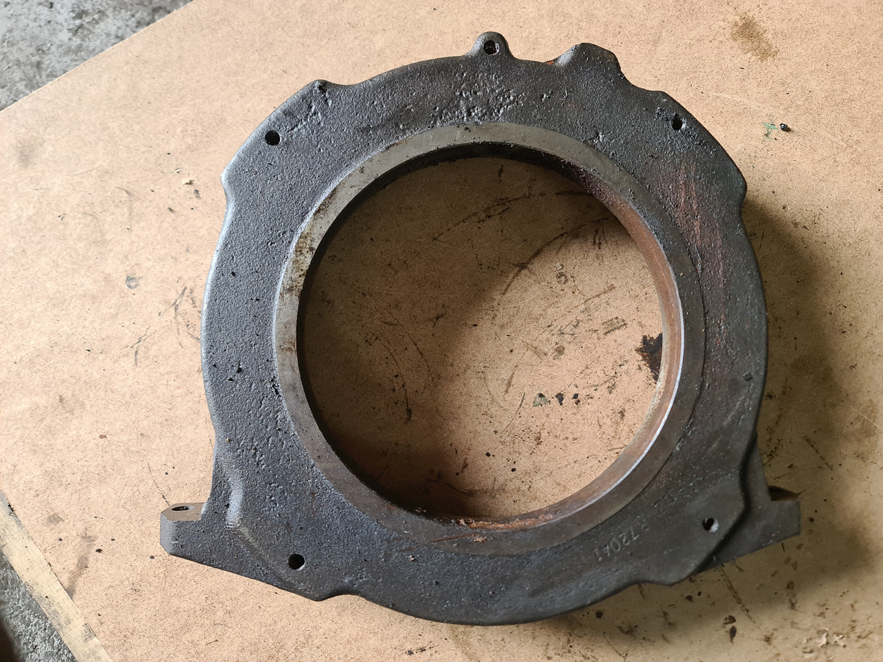 John Deere 4650 4850 Obudowa Hamulca Tłoka Hamulcowego R72041 R72042 - Remdelen voor Landbouwmachine: afbeelding 1 John Deere 4650 4850 Obudowa Hamulca Tłoka Hamulcowego R72041 R72042 - Remdelen voor Landbouwmachine: afbeelding 1