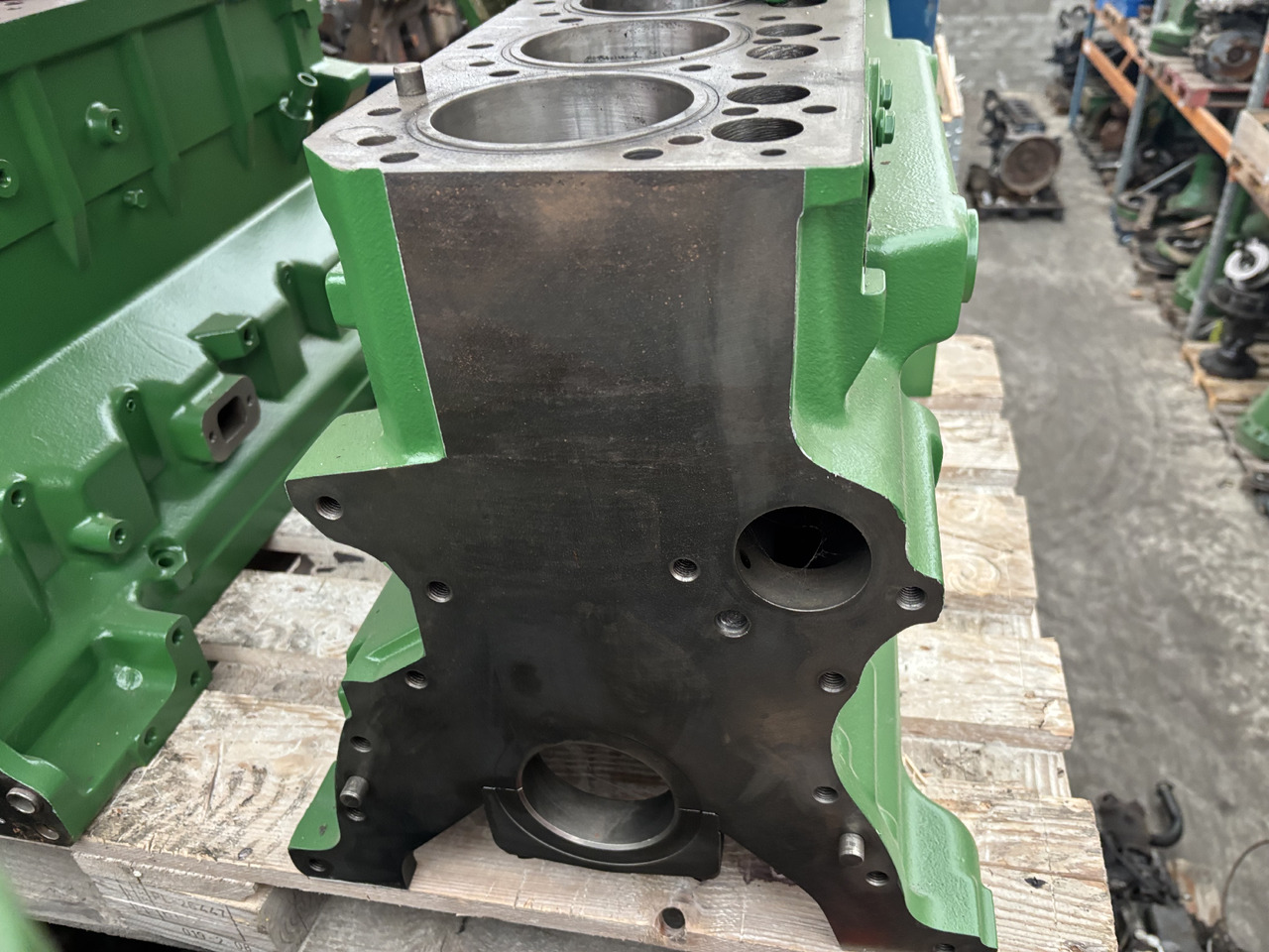 John Deere 6068 6068HL481 Blok Silnika R504850 - Cilinderblok voor Landbouwmachine: afbeelding 2 John Deere 6068 6068HL481 Blok Silnika R504850 - Cilinderblok voor Landbouwmachine: afbeelding 2