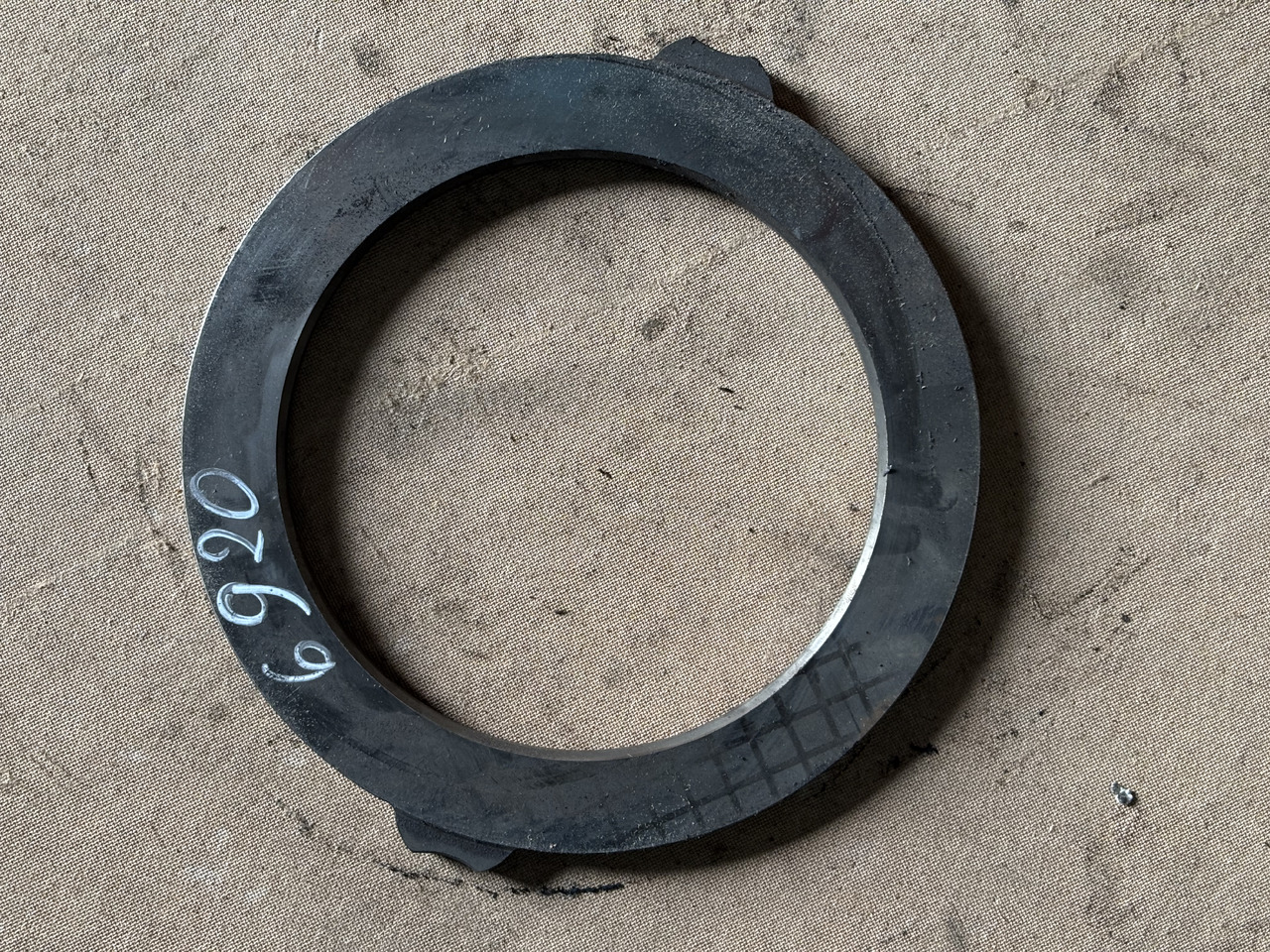John Deere 6140 6150 6920 7405 7500 Docisk Hamulca Płytka R125128 - Remdelen voor Landbouwmachine: afbeelding 3 John Deere 6140 6150 6920 7405 7500 Docisk Hamulca Płytka R125128 - Remdelen voor Landbouwmachine: afbeelding 3