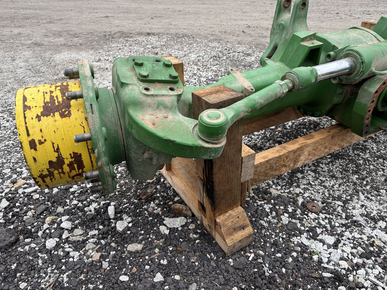 John Deere 6175 6195 6215 6R 175 195 215 Obudowa Zwrotnicy L216965 - Fusee voor Landbouwmachine: afbeelding 1 John Deere 6175 6195 6215 6R 175 195 215 Obudowa Zwrotnicy L216965 - Fusee voor Landbouwmachine: afbeelding 1