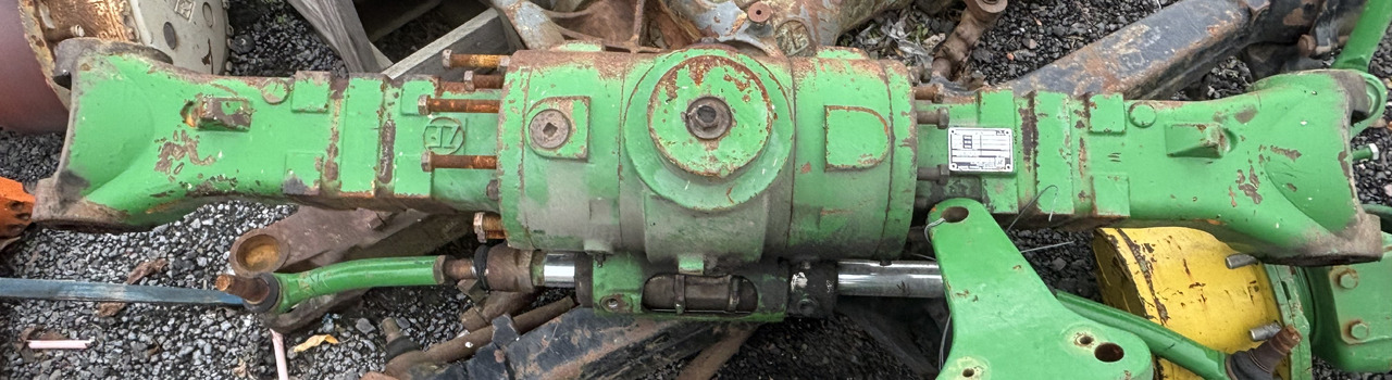 John Deere 6200 6400 Oś Przednia AZ71001 Most Przedni Zwolnica Zwrotnica Pochwa CZĘŚCI - Eindaandrijving voor Landbouwmachine: afbeelding 1 John Deere 6200 6400 Oś Przednia AZ71001 Most Przedni Zwolnica Zwrotnica Pochwa CZĘŚCI - Eindaandrijving voor Landbouwmachine: afbeelding 1