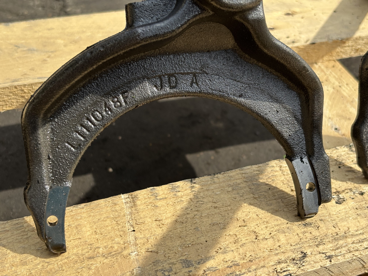 John Deere 6630 5620 5720 5820 Przełącznik Widełki L111048 - Koppeling en onderdelen voor Landbouwmachine: afbeelding 2 John Deere 6630 5620 5720 5820 Przełącznik Widełki L111048 - Koppeling en onderdelen voor Landbouwmachine: afbeelding 2