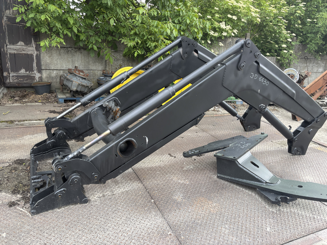 John Deere 6630 - TUR ładowacz czołowy - Voorlader voor tractor: afbeelding 4 John Deere 6630 - TUR ładowacz czołowy - Voorlader voor tractor: afbeelding 4