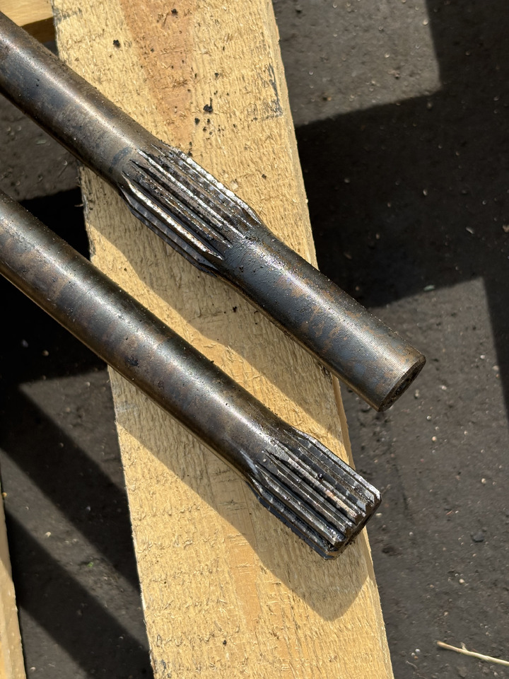 John Deere 6630 Wał Napędowy L76571 L76924 - Aandrijfas voor Landbouwmachine: afbeelding 2 John Deere 6630 Wał Napędowy L76571 L76924 - Aandrijfas voor Landbouwmachine: afbeelding 2