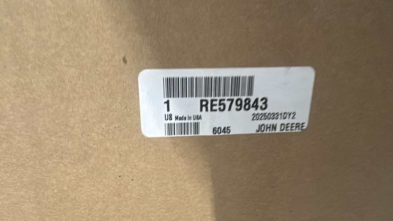 John Deere 7R 7210R 7270R 7230R 7250R 7310R Zbiornik chłodnicy Zbiornik Płynu RE579843 NOWY - Expansietank voor Landbouwmachine: afbeelding 2 John Deere 7R 7210R 7270R 7230R 7250R 7310R Zbiornik chłodnicy Zbiornik Płynu RE579843 NOWY - Expansietank voor Landbouwmachine: afbeelding 2