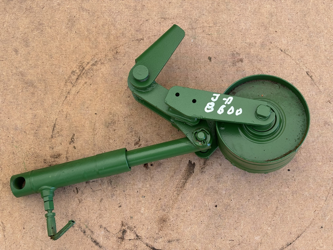 John Deere 8600 Siłownik hydrauliczny napinacz rolka AXE26918 - Hydraulische cilinder voor Landbouwmachine: afbeelding 1 John Deere 8600 Siłownik hydrauliczny napinacz rolka AXE26918 - Hydraulische cilinder voor Landbouwmachine: afbeelding 1