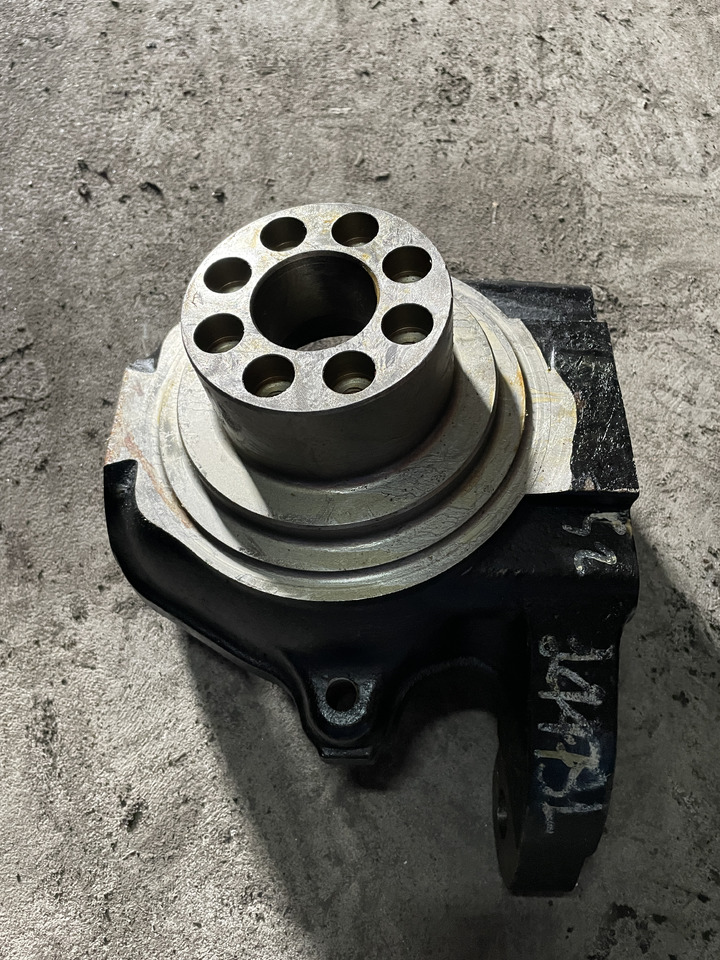 John Deere sieczkarnia 7200 7300 7400 7500 7700 7800 - zwrotnica ER145011 12863 - Fusee voor Landbouwmachine: afbeelding 5 John Deere sieczkarnia 7200 7300 7400 7500 7700 7800 - zwrotnica ER145011 12863 - Fusee voor Landbouwmachine: afbeelding 5