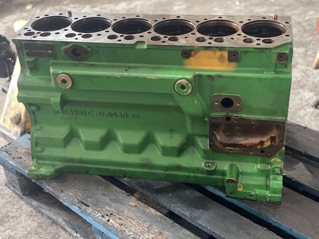 John deere R504850 C blok cylindrów - Cilinderblok voor Landbouwmachine: afbeelding 5 John deere R504850 C blok cylindrów - Cilinderblok voor Landbouwmachine: afbeelding 5