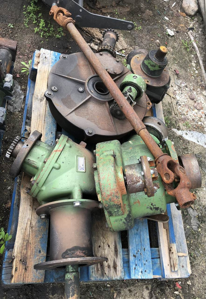 KRONE-prasa Big Pack/Krone- rotor iglica przekładnia - Transmissie voor Landbouwmachine: afbeelding 1 KRONE-prasa Big Pack/Krone- rotor iglica przekładnia - Transmissie voor Landbouwmachine: afbeelding 1