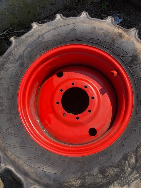 Koło Felga Claas Arion Ares 15x28 Titan - Banden en velgen voor Landbouwmachine: afbeelding 2 Koło Felga Claas Arion Ares 15x28 Titan - Banden en velgen voor Landbouwmachine: afbeelding 2