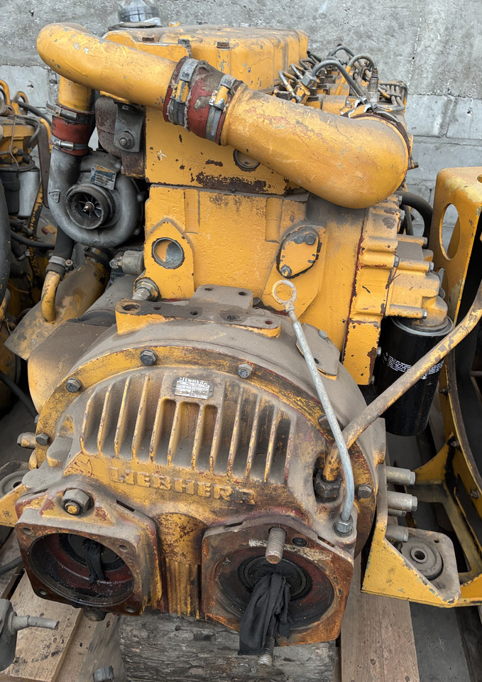 Liebherr D904T D 904 T Silnik Kompletny Blok Koło Zamachowe Wał Korbowy Pokrywa Miska CZĘŚCI - Vliegwiel voor Landbouwmachine: afbeelding 4 Liebherr D904T D 904 T Silnik Kompletny Blok Koło Zamachowe Wał Korbowy Pokrywa Miska CZĘŚCI - Vliegwiel voor Landbouwmachine: afbeelding 4